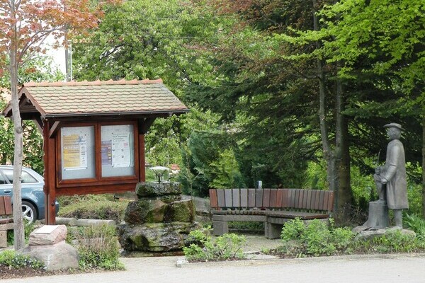 Alter Rathausbrunnen Bildnachweis: Mit freundlicher Genehmigung der Gemeinde Seewald